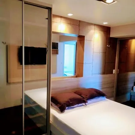 Apartamento Beira Da Praia Do Futuro! Novo! *